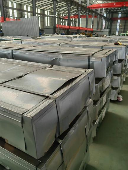Exportación de láminas de techo corrugado recubiertas de zinc a Tanzania